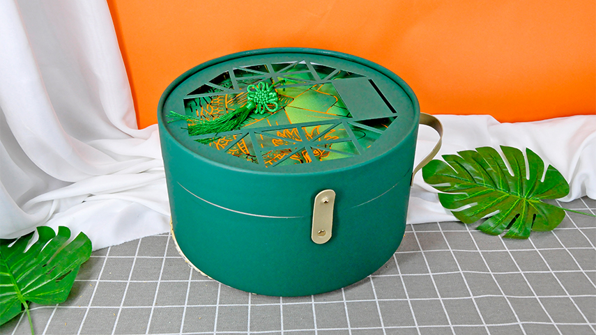 創意鏤空禮盒包裝